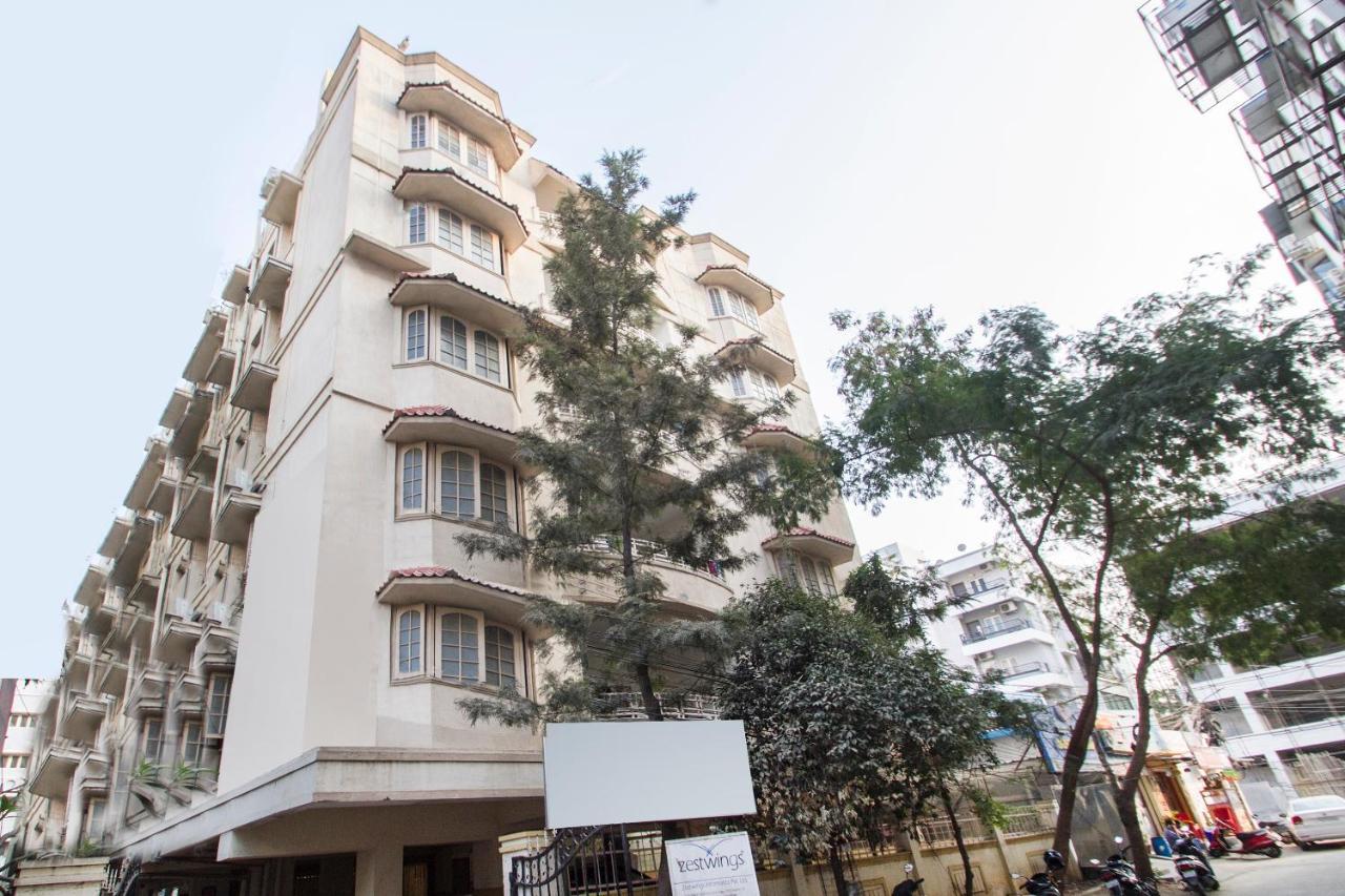 Vaccinated Staff - Oyo 11400 The Down Town Suites Χιντεραμπάντ Εξωτερικό φωτογραφία